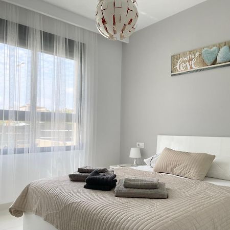 Apartment Playa Elisa Bay Pilar de la Horadada Bagian luar foto