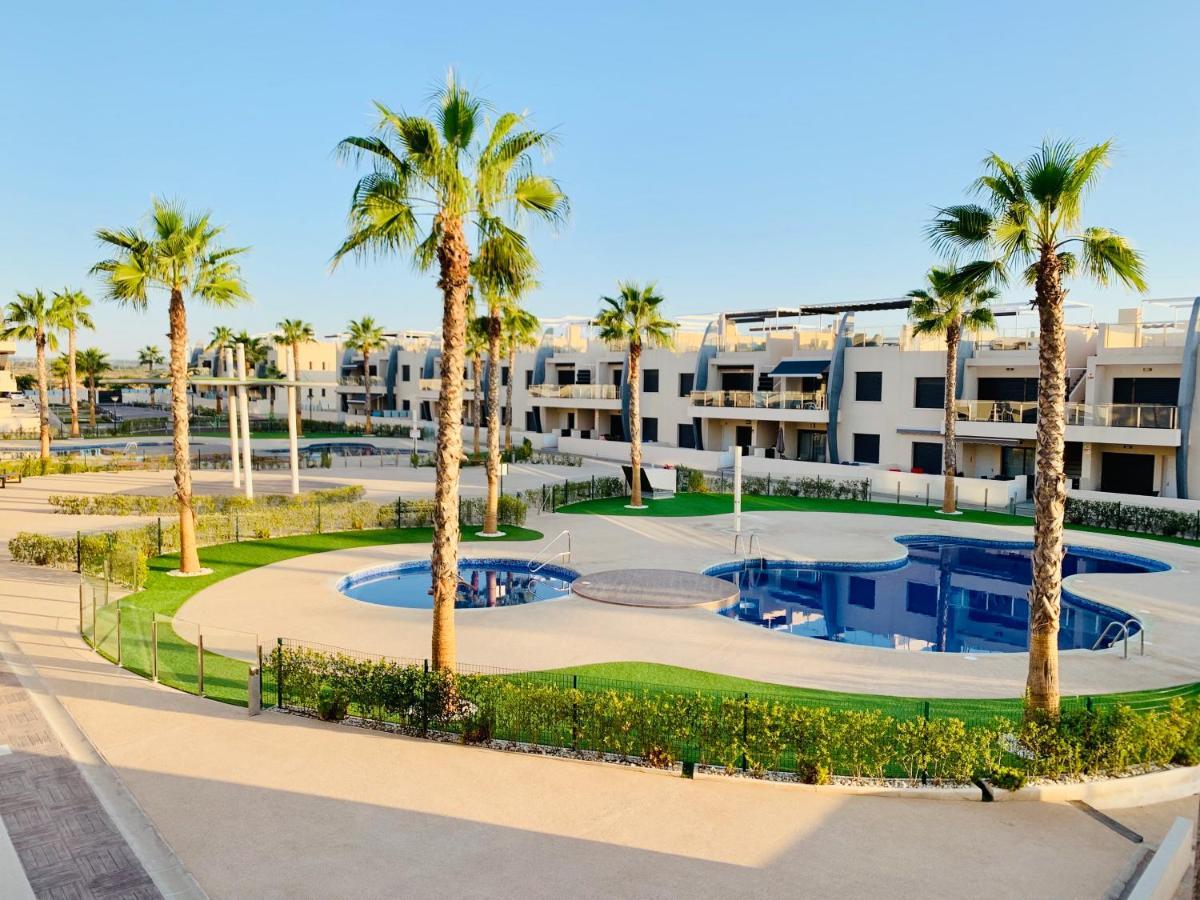 Apartment Playa Elisa Bay Pilar de la Horadada Bagian luar foto