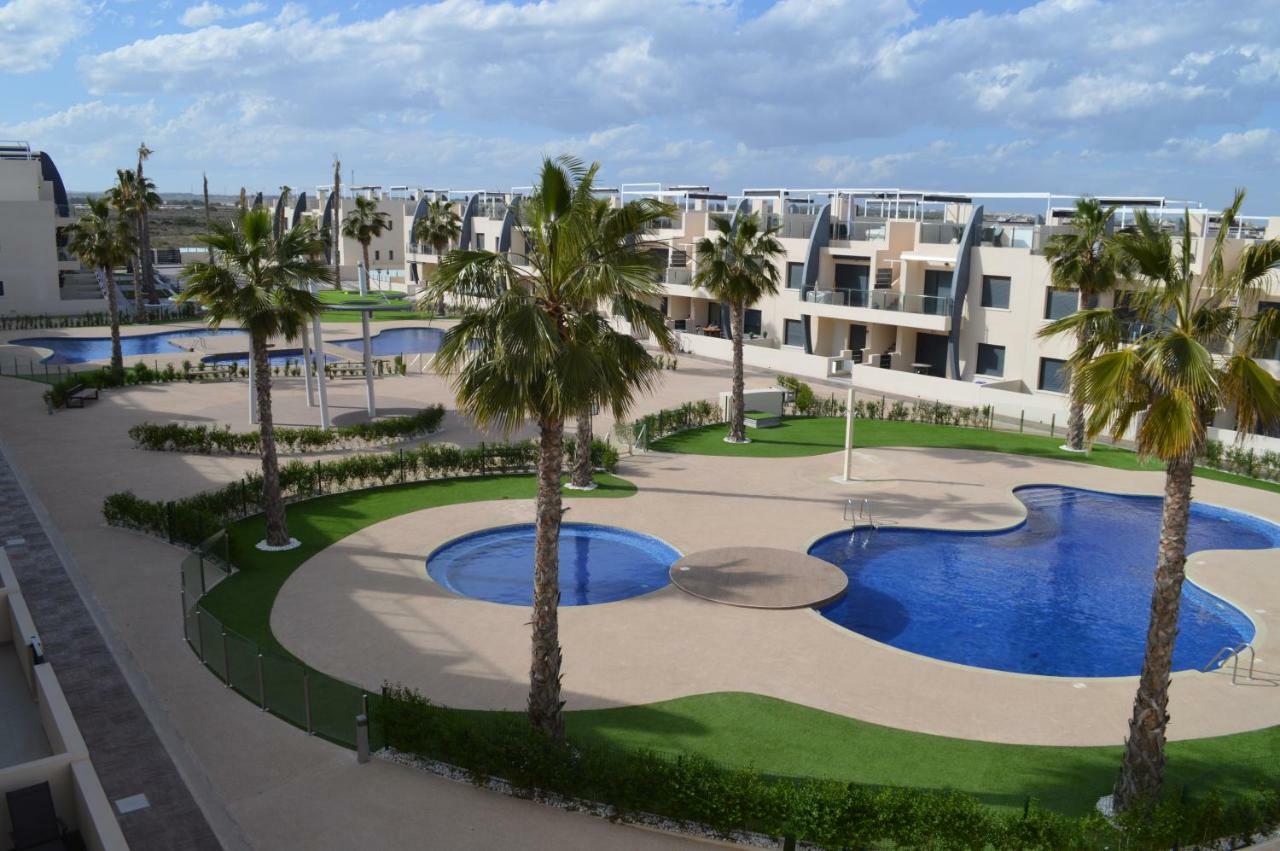 Apartment Playa Elisa Bay Pilar de la Horadada Bagian luar foto