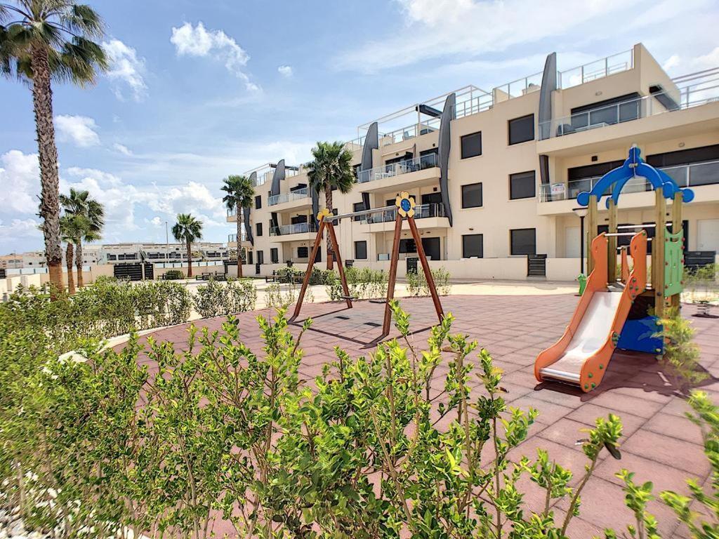 Apartment Playa Elisa Bay Pilar de la Horadada Bagian luar foto